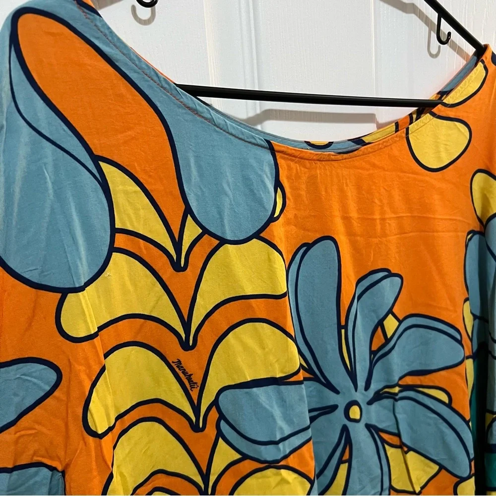 MANUHEALI’I Blouse - Picture 4 of 6